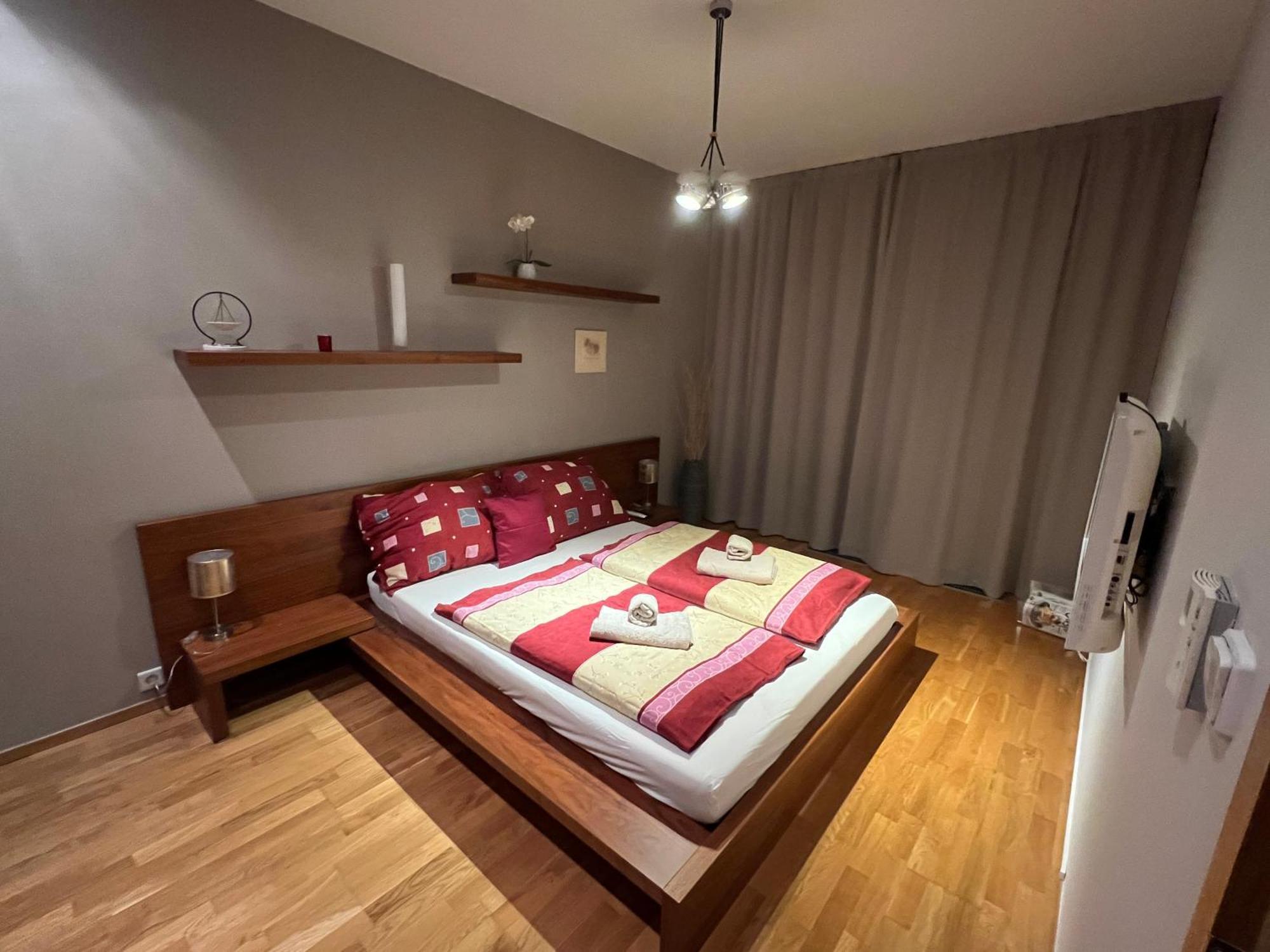 Appartement Tva Oaza V Srdci Vinohrad à Prague Extérieur photo